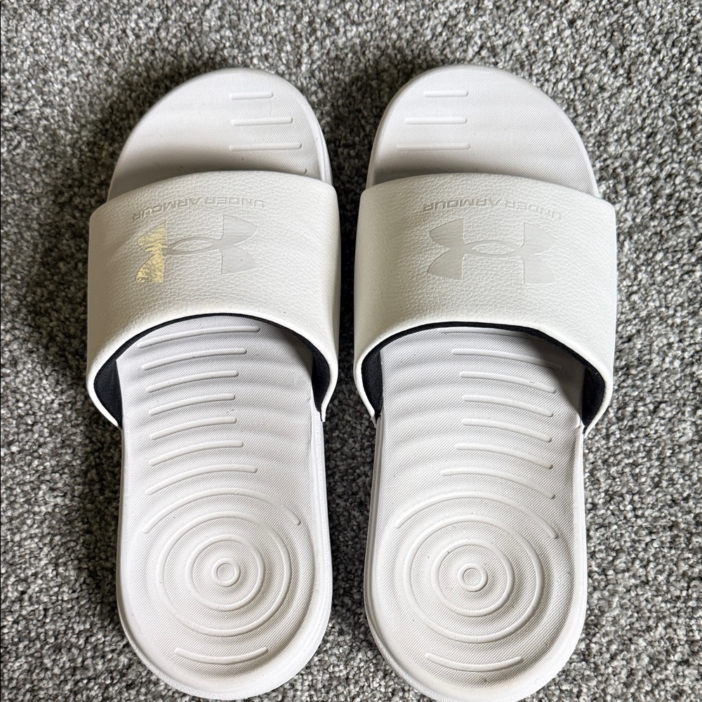 Under Armour White Slide Sandals women’s  USA size 7